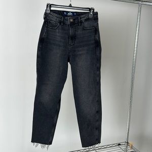 Black Hollister ultra high-rise mom jeans